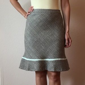 Gap tweed skirt